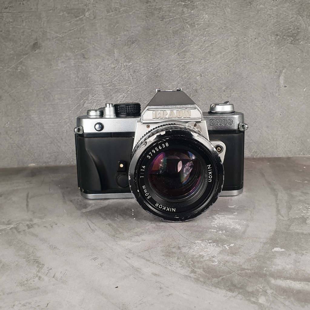 BRAUN DN - 60 + lensa Nikon 50MM F1.4 LIKE NEW  KAMERA FILM ANALOG