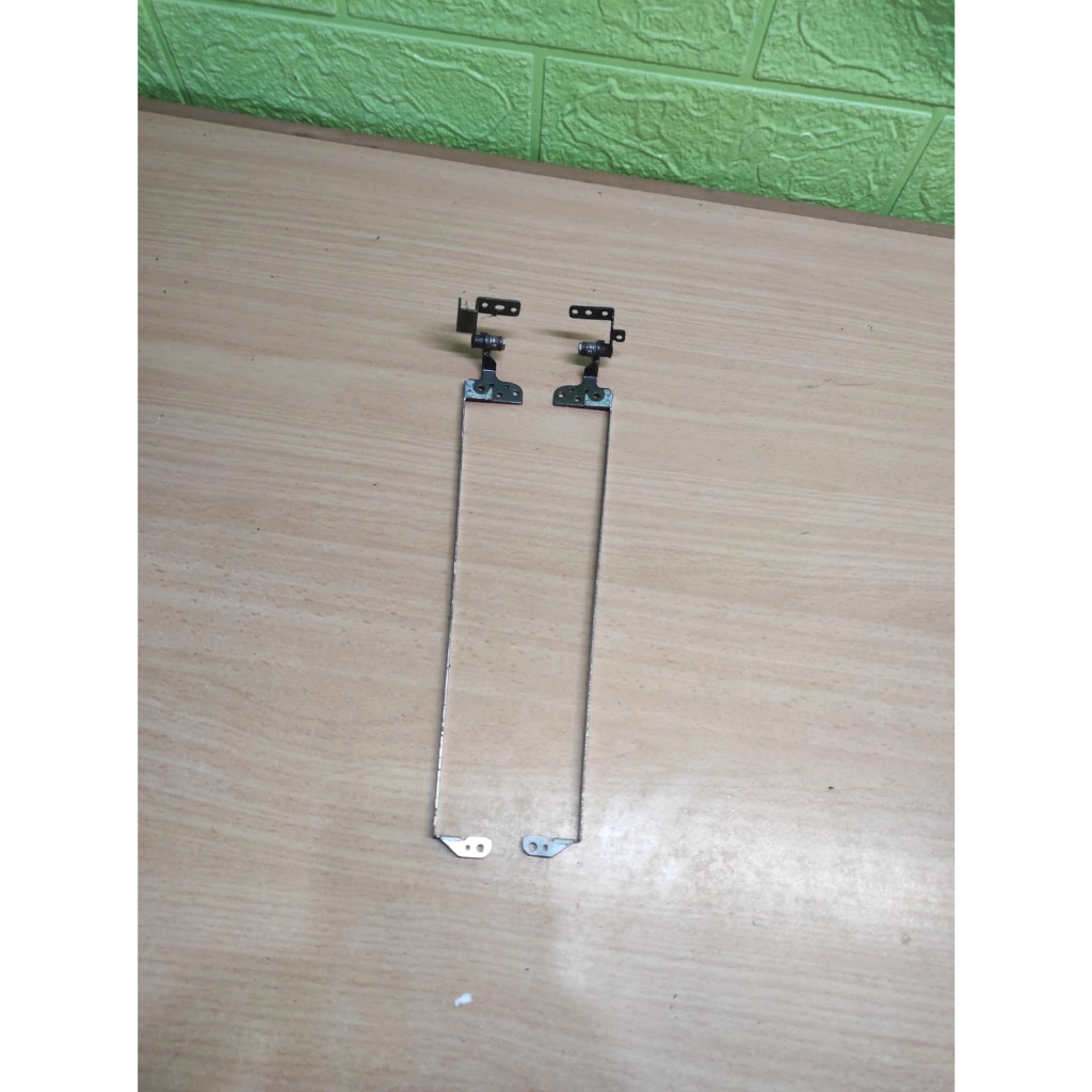Engsel Hinge Laptop Acer 4741 4741Z