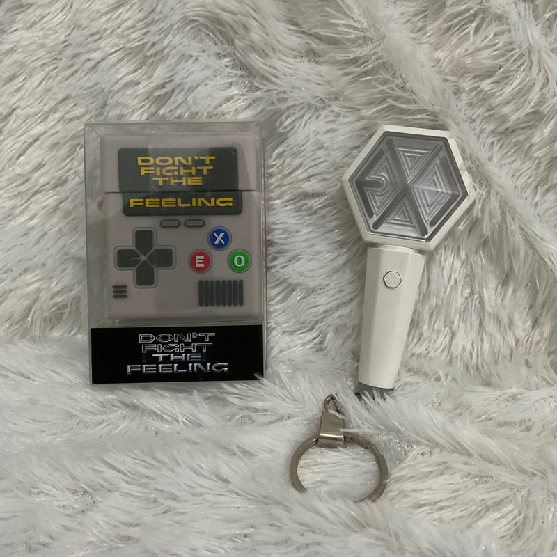 Official exo fanlight lightstick keyring & dftf airpods case