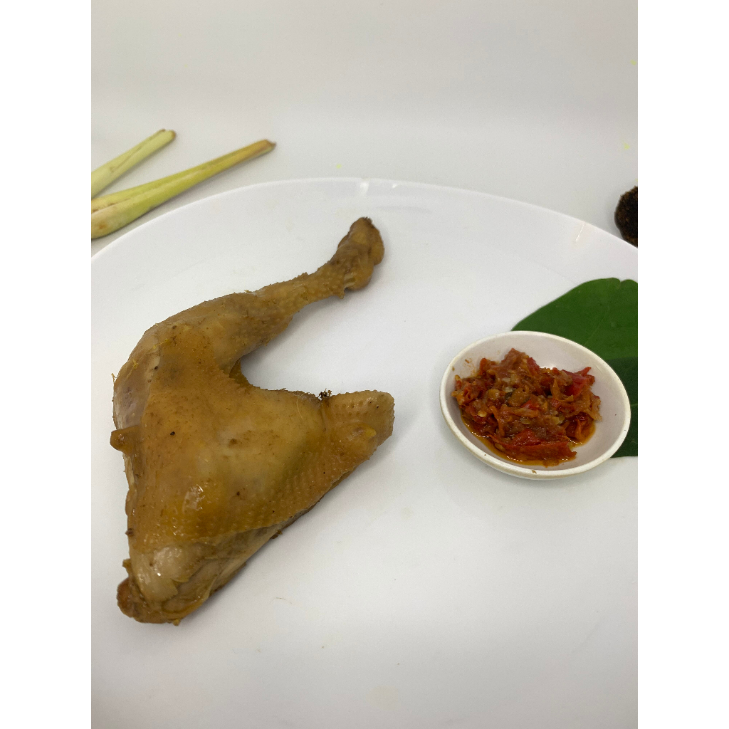 

PREMIUM Ayam Ungkep Bumbu Kalasan Ayam Gemuk Porsi Besar Potongan 1 Ekor Pejantan (800 gram) Bumbu Manis Gurih