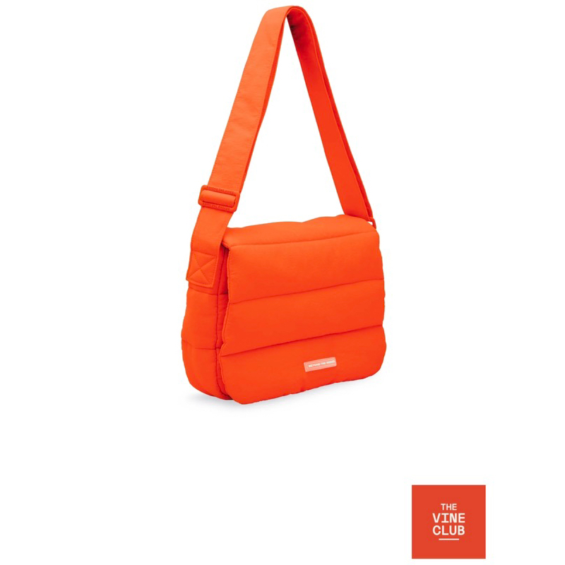 [READY STOCK] Poofy Bag Beyond The Vines