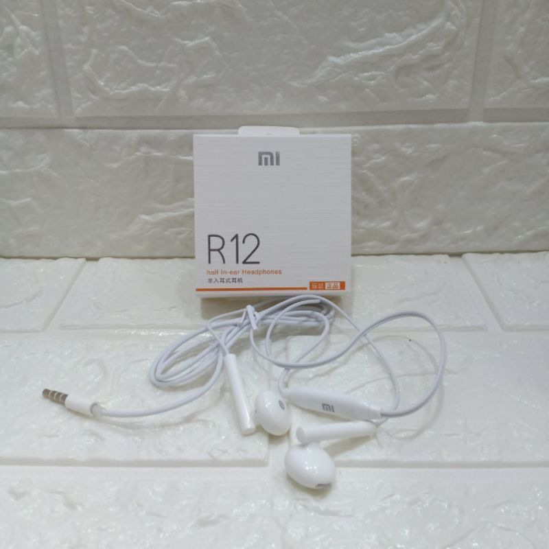 Hf R12 Branded Pack Kecil Kualitas Suara Bagus PROMO SEN