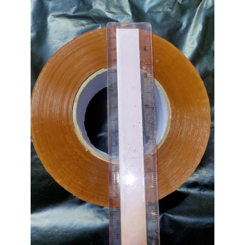 

Lakban Cokelat Bening 500 yard / 300 meter