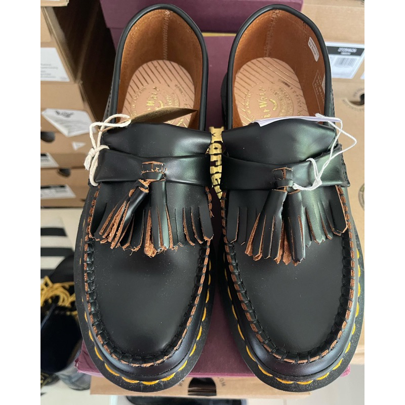 Dr martens Adrian tassel Black england