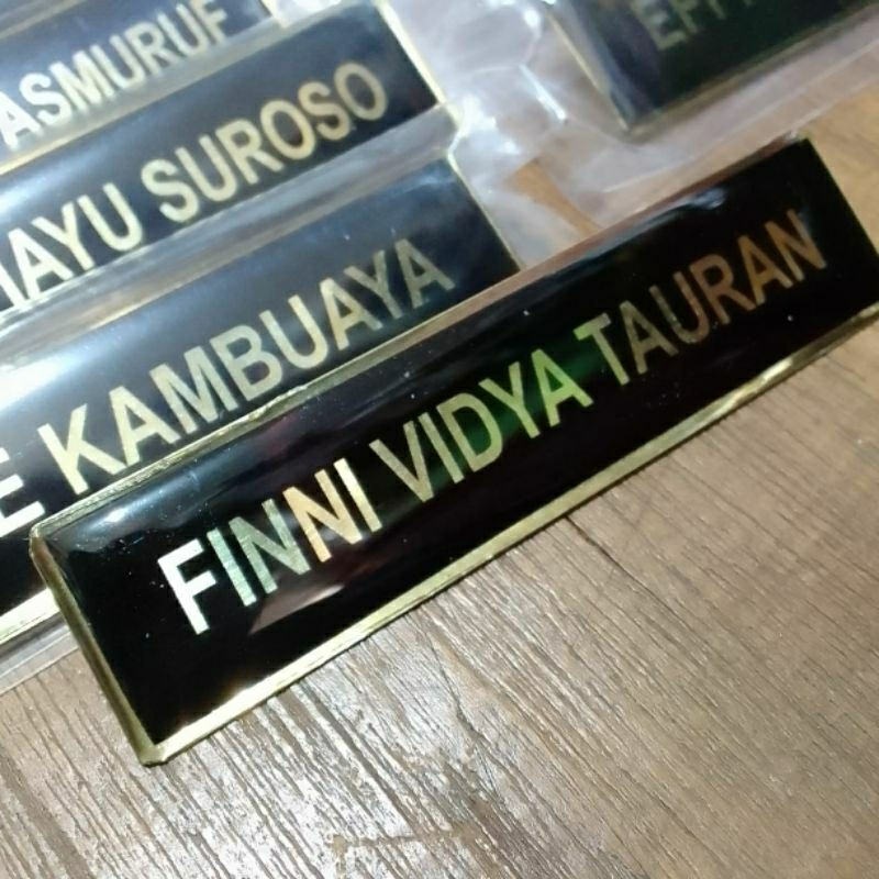 

nama dada kuningan/name tag custome ecing