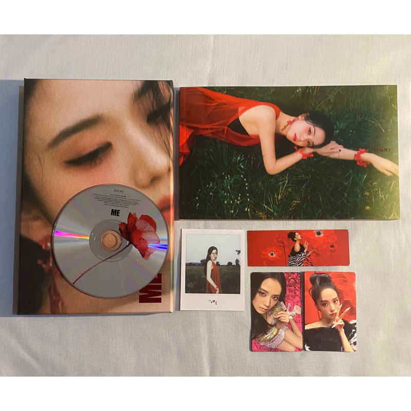 jisoo me album, album me jisoo, photocard jisoo, polaroid jisoo