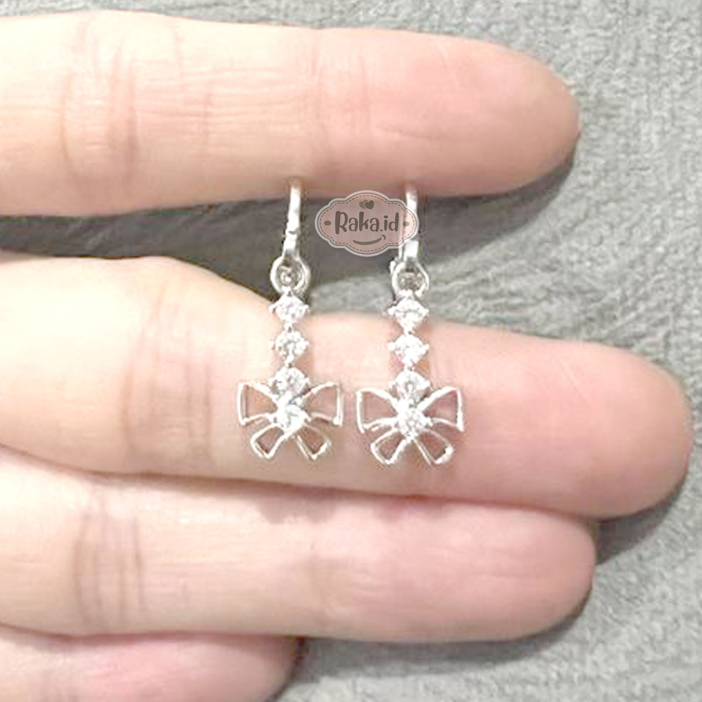 Anting Korean Style Anting Clip Bulat Motif Pita Jurai 1276