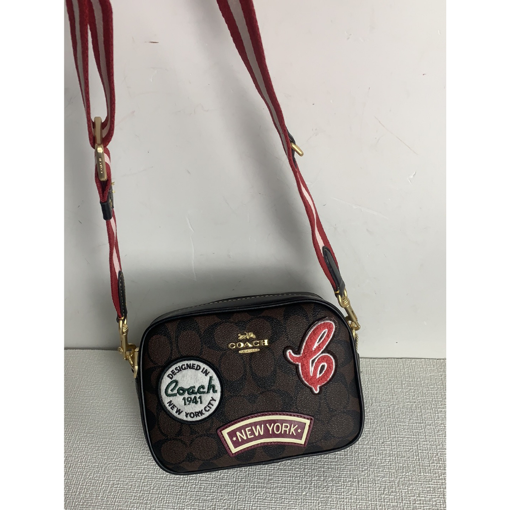 Coach Original cF455 Ski Ski Sports Theme Emblem Camera Bag Single Shoulder Bag Crossbody Bag   xjb  455