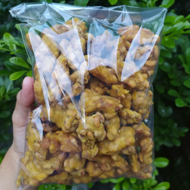 

Peyek Kepelan Kacang Kedelai