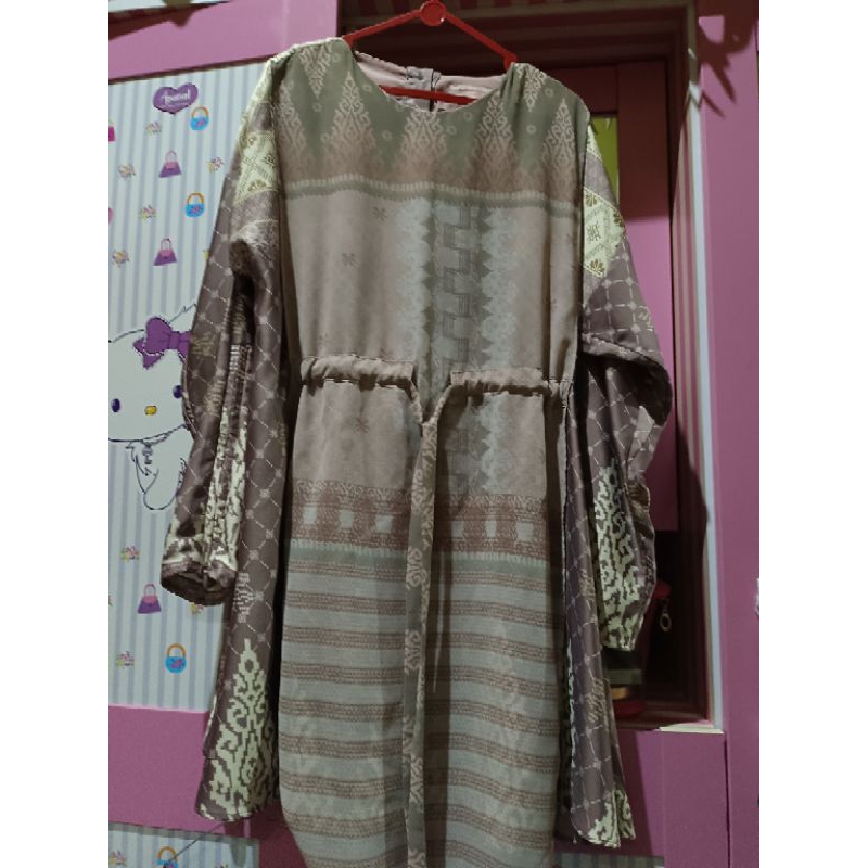 top ria miranda preloved size s