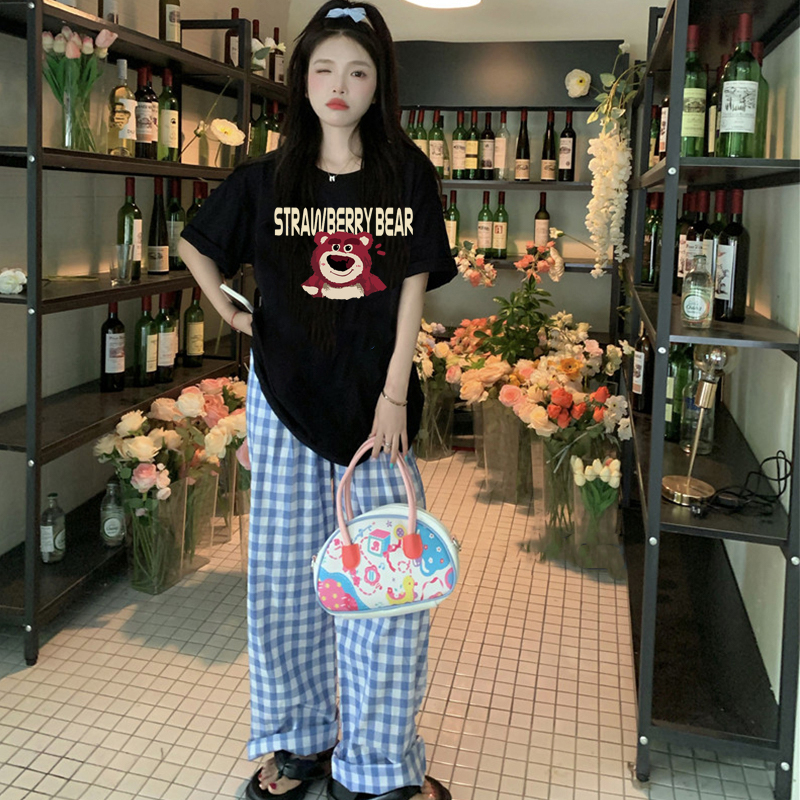 Korean Style Strawberry Bear Pattern Printing Lengan Pendek Kaos Oblong Wanita/Baju Kaos Wanita/baju kaos oversize wanita
