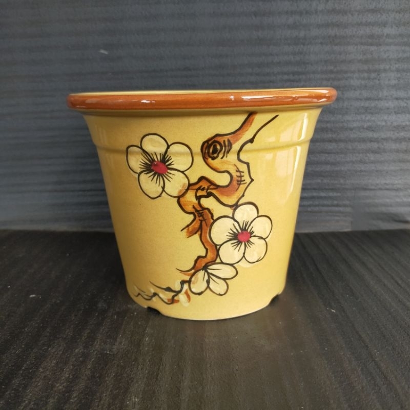 POT KERAMIK BULAT TINGGI MEDIUM