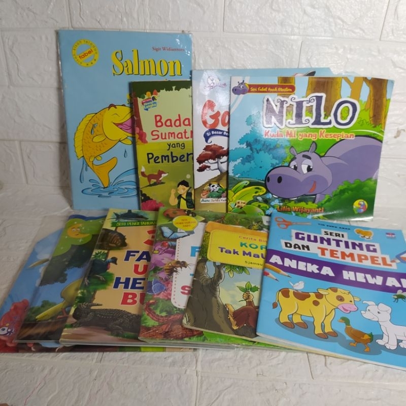 Buku 23 Fakta Unik Tentang Serangga mewarnai