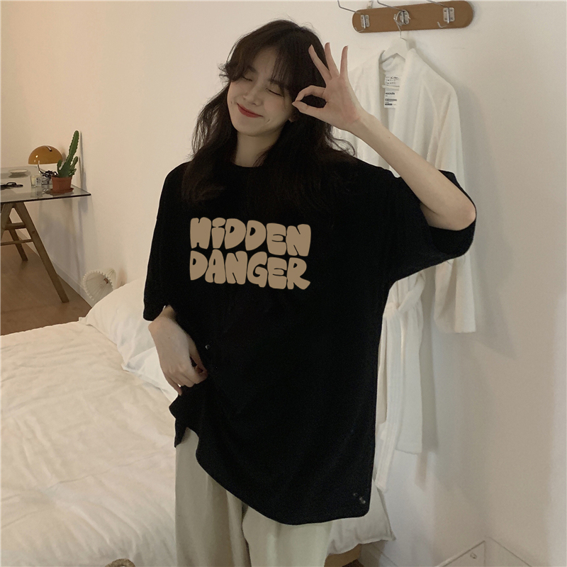 XiaoZhaiNv Kaos Atasan Oversize Wanita Letters Pattern Lengan Pendek A0917