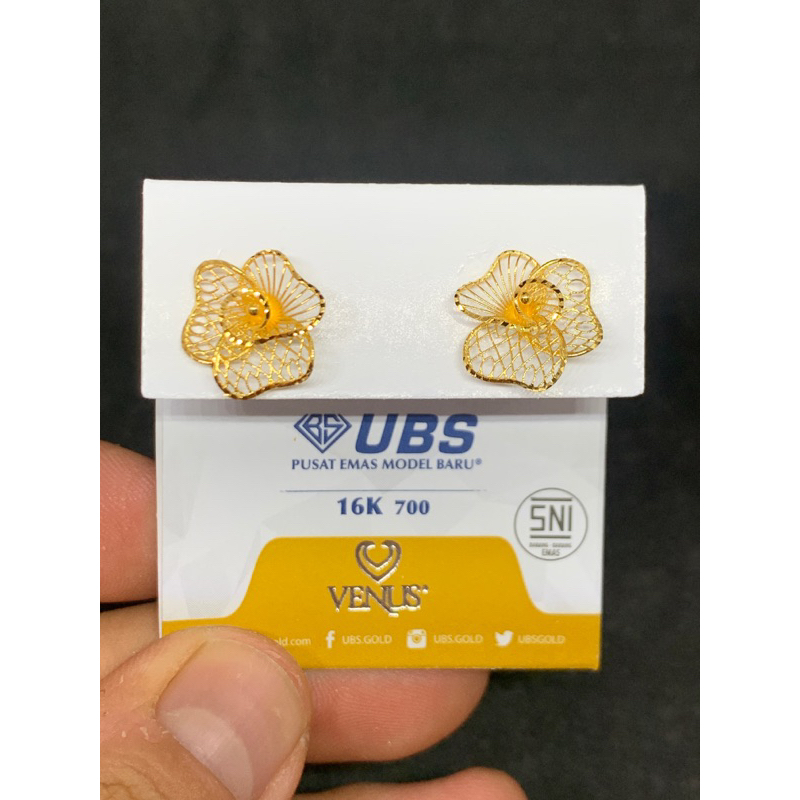 anting tusuk model kendari kadar 700 UBS plus skrup emas