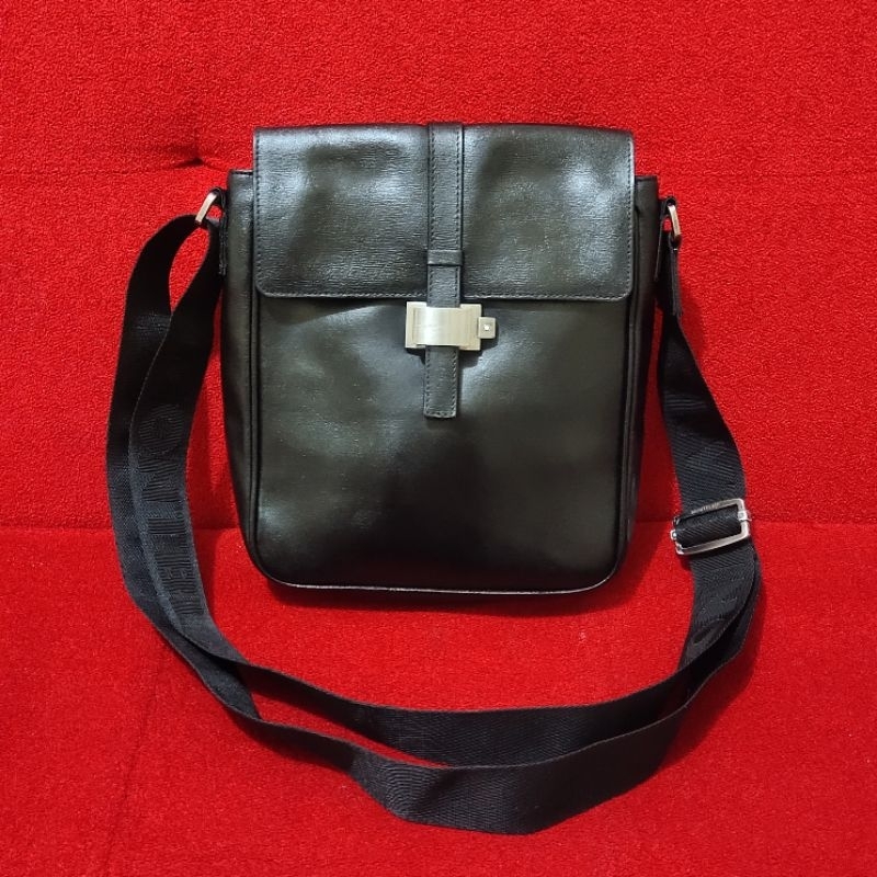tas selempang montblanc original