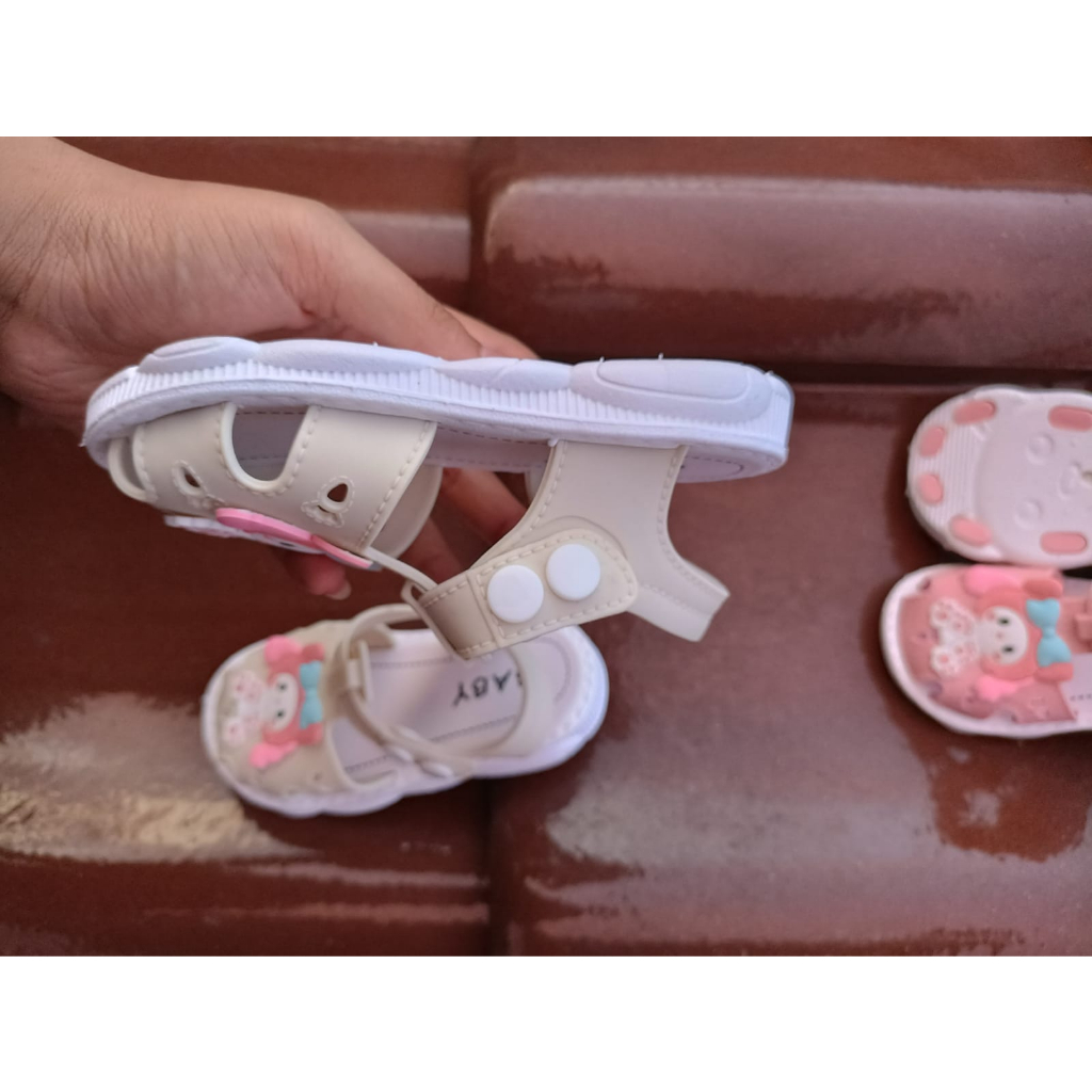 sandal sepatu tali anak perempuan motif lucu bahan karet import 2588-A1 (21-25) sadal anak terbaru