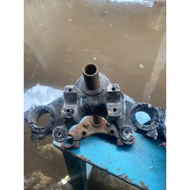 Segitiga GL 100 T atas bawah gl100