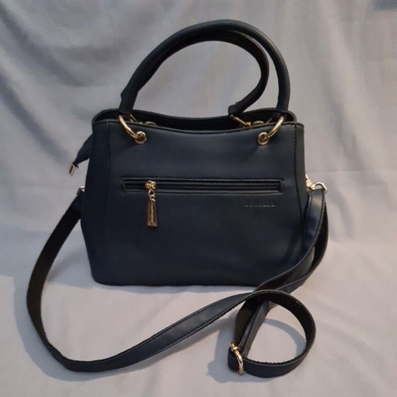 TAS BEL*LEZZA NAVY PRELOVED