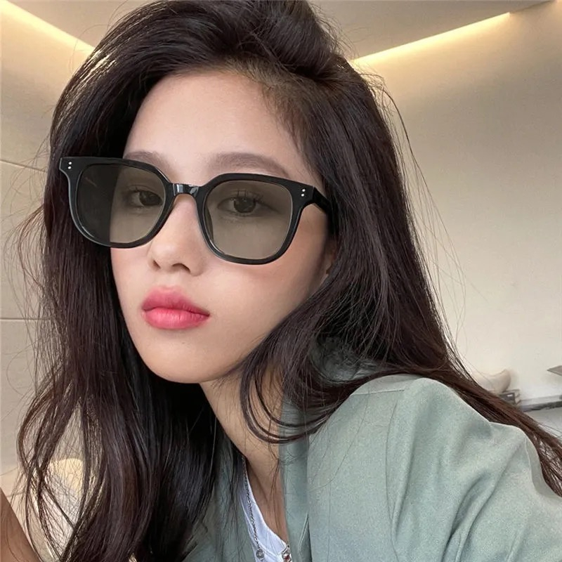 COD❤️Kacamata Hitam Candy Color Wanita Warna Kotak Persegi Korean Fashion Gaya Sunglasses Murah