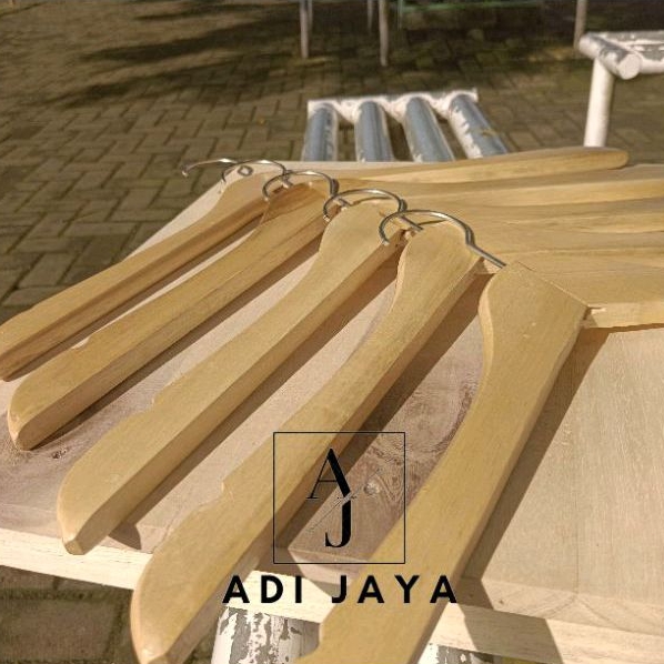 HANGER KAYU NATURAL MINOR DEFECT PAKET 12PCS / 1 LUSIN SALE REJECTED ADI JAYA