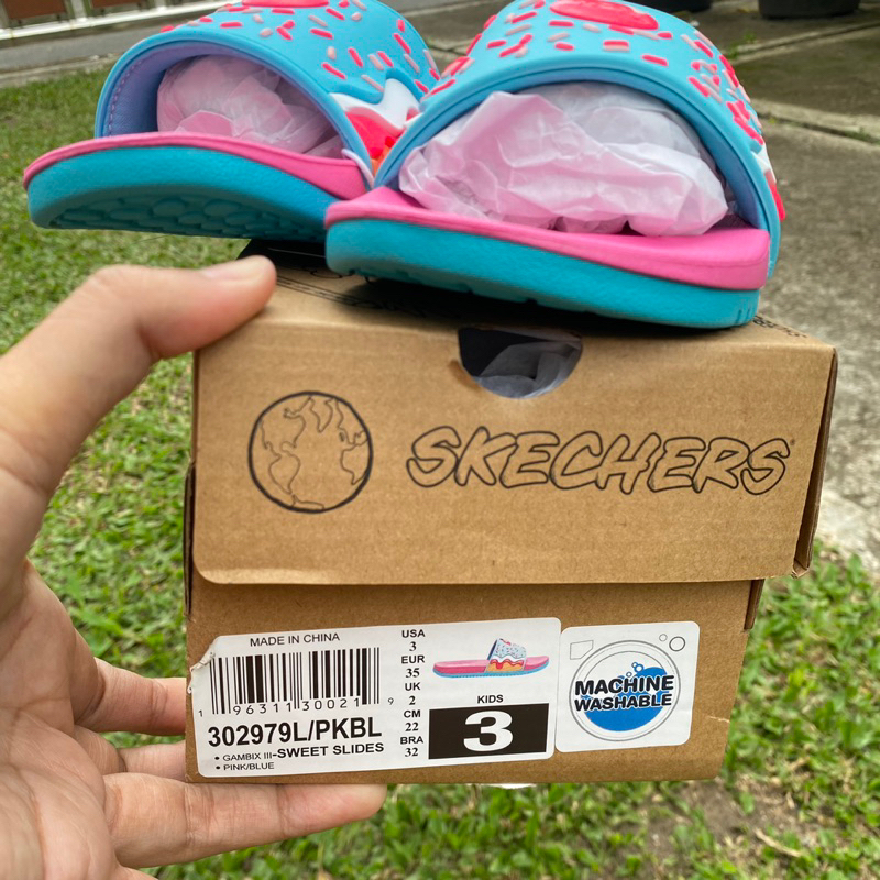 Diskon upto 70% Slide Skechers Gambix sandal