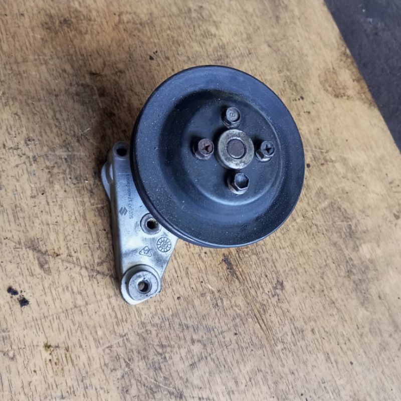 water pump waterpump Suzuki Forsa 1000cc