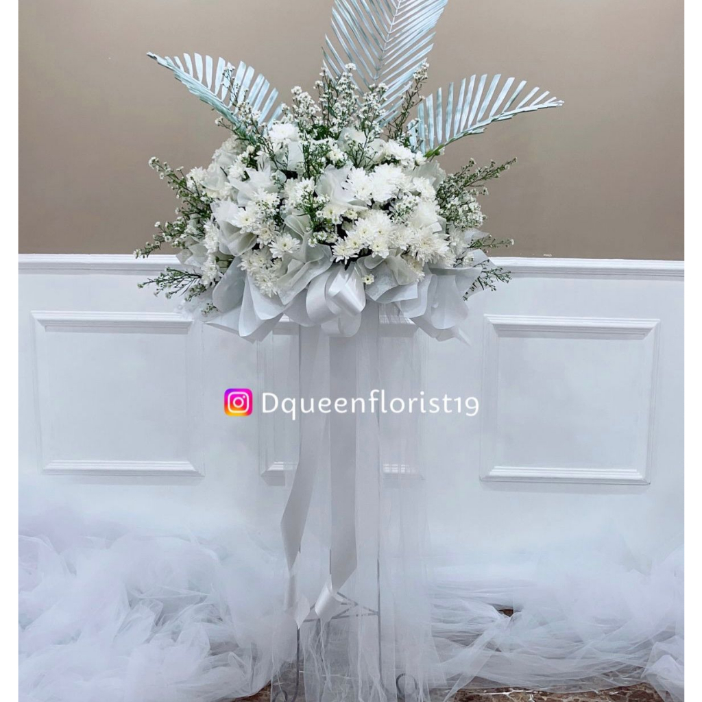 Dqueen Florist - Standing Flower Karangan Bunga UCapan
