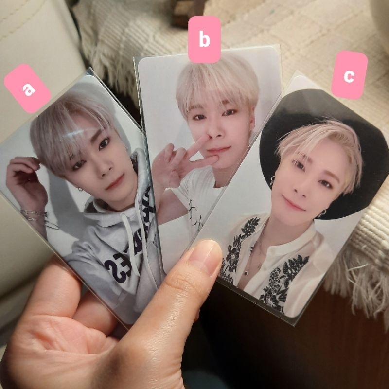 PC Moonbin Astro Switch On Photocard