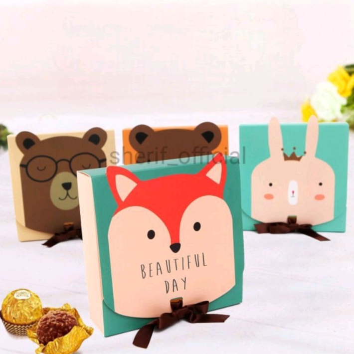 

gift box kotak hadiah gambar lucu / kotak kado bingkisan / box hampers karakter