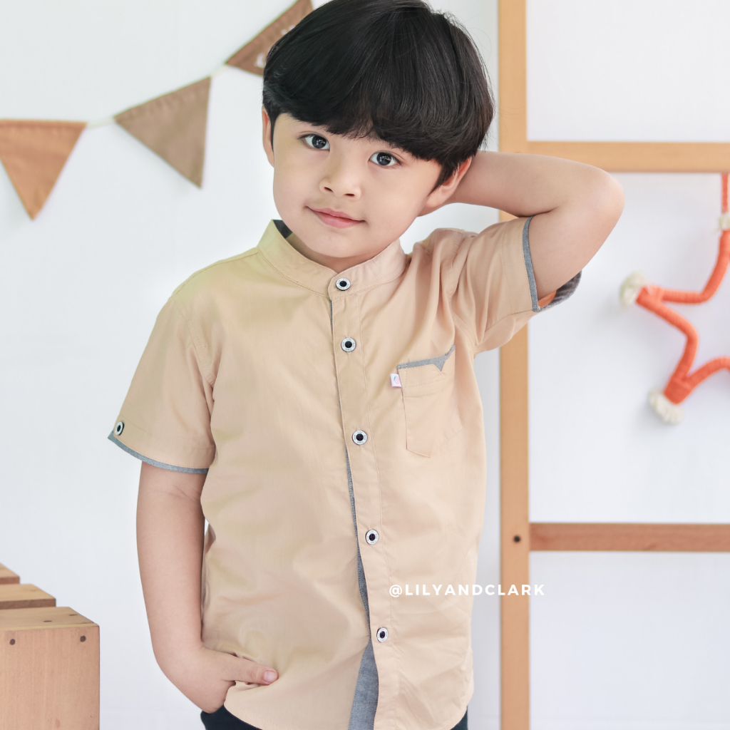 LILY AND CLARK KEMEJA PENDEK ANAK LAKI-LAKI KP04 MOCCA