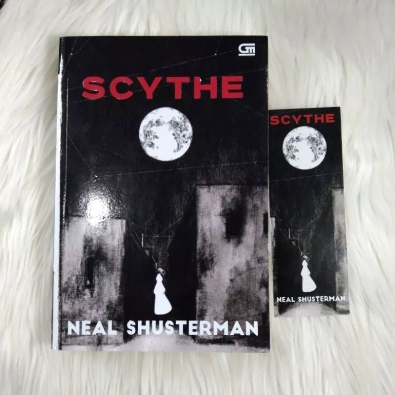 BISA COD‼️ Buku Novel Scythe by Neal Shusterman Preloved