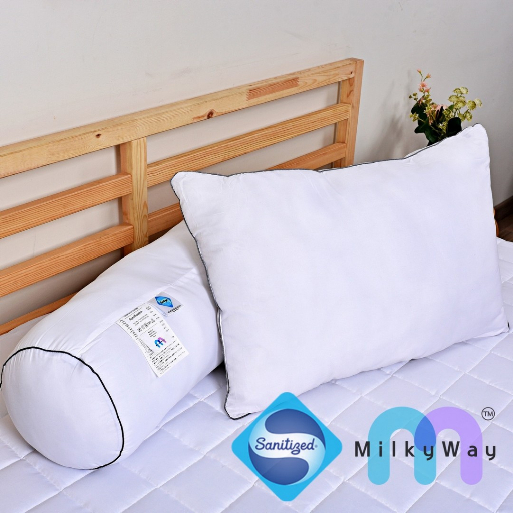 [MilkyWay] Set Bantal &amp; Guling Sanitized / Sanitized Pillow &amp; Bolster Bundling