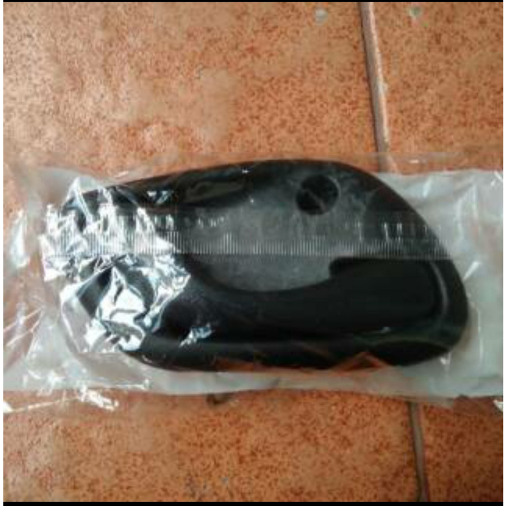 Handle pintu dalam baleno