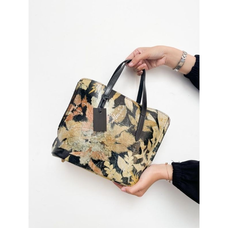 Tas kulit garut tas kulit size M motif ecoprint