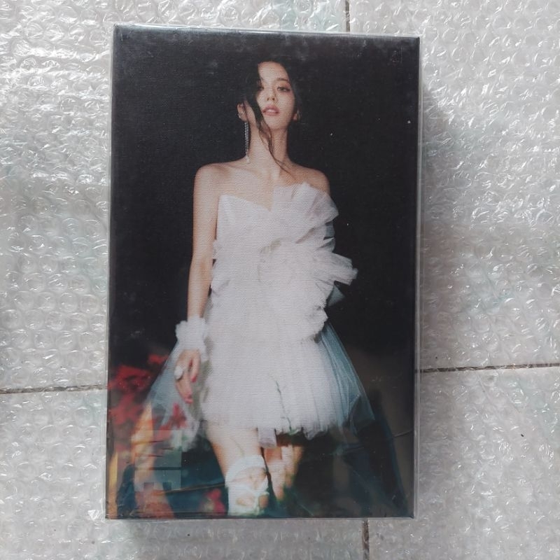 [READY STOCK] JISOO - ME (JISOO FIRST SINGLE ALBUM) (Flower)