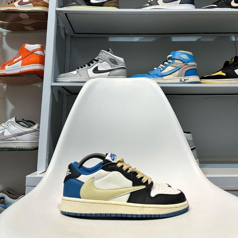 Nike Air Jordan 1 Low Travis Scoot x Fragement