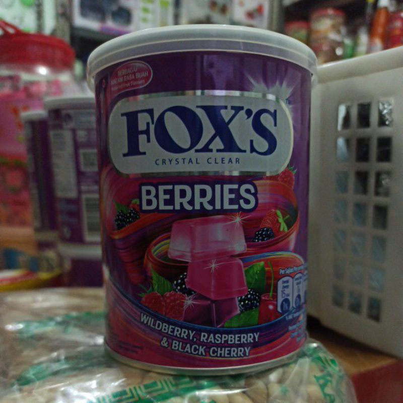 

Permen FOX'S Berries 3 varian rasa Wildberrie Raspberry Black Cherry dalam 1 kaleng berat nett 180g