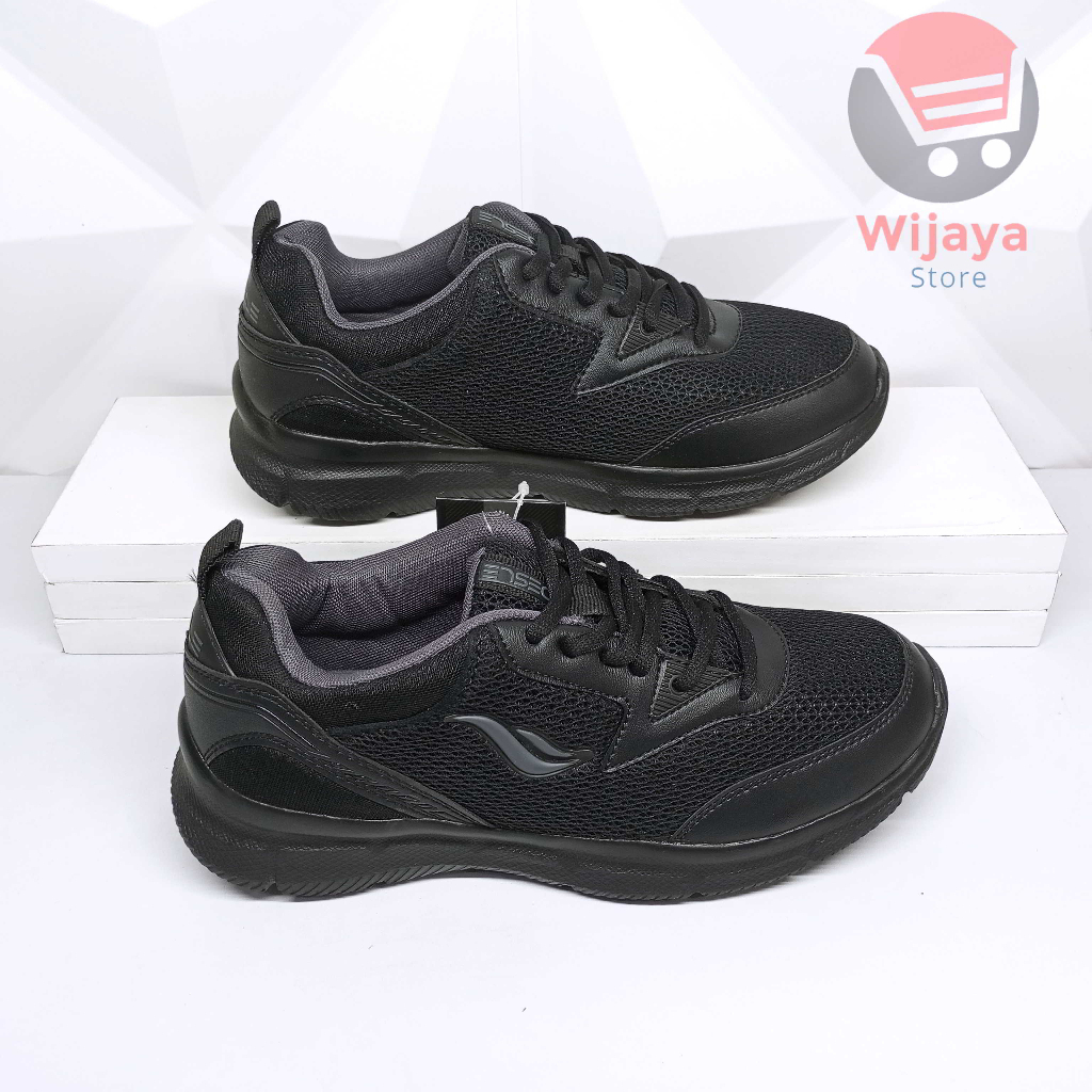 Sepatu Sekolah Desle 38-43 Sneaker Pria Hitam Polos Putih Material Berkualitas Tinggi Desain Mewah ANDRE TAYLOR