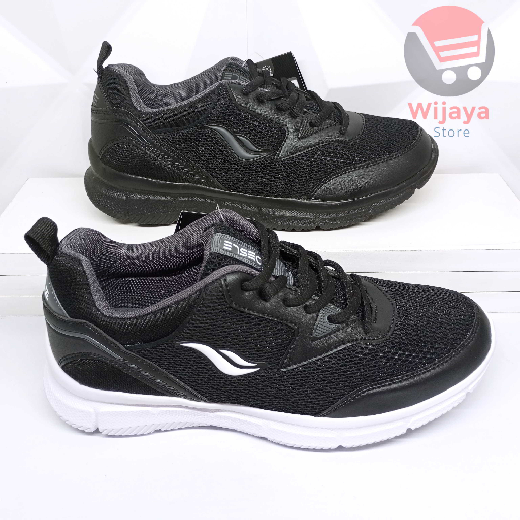 Sepatu Sekolah Desle 38-43 Sneaker Pria Hitam Polos Putih Material Berkualitas Tinggi Desain Mewah ANDRE TAYLOR