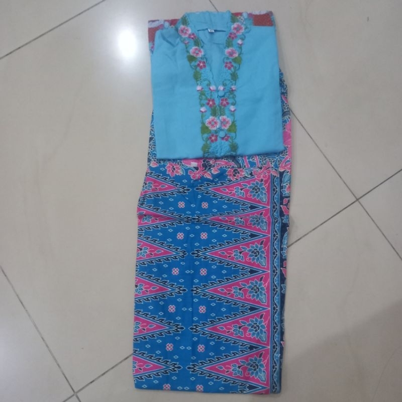 SETELAN KEBAYA ANAK ONDEL ONDEL