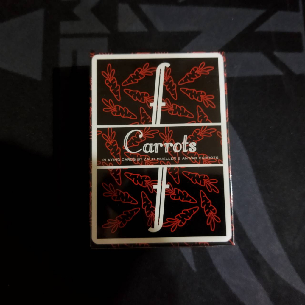 Fontaine Carrot V3 Playing Card - Kartu Remi