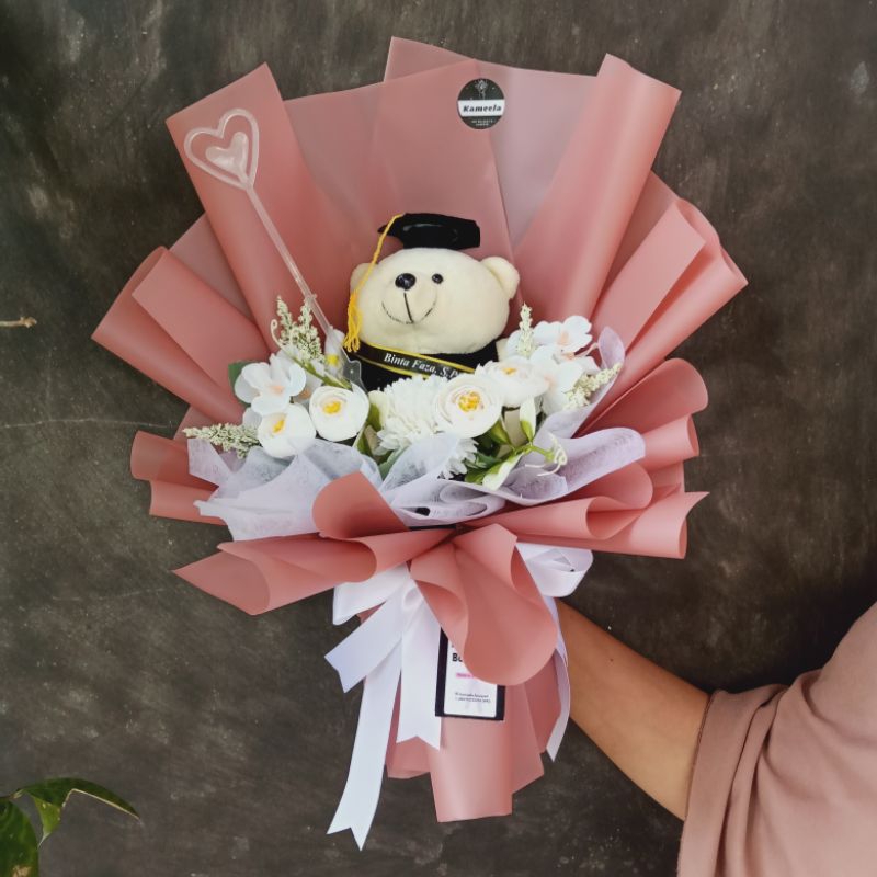 Buket wisuda/ buket boneka/buket boneka wisuda/buket boneka Randudongkal/buket boneka Pemalang/buket