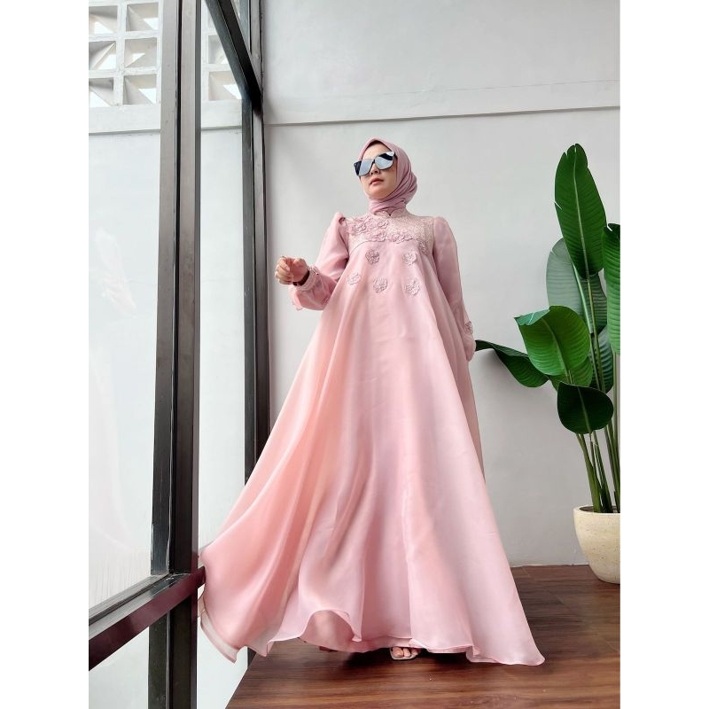 AMEENA DRESS BY. ZALIFA