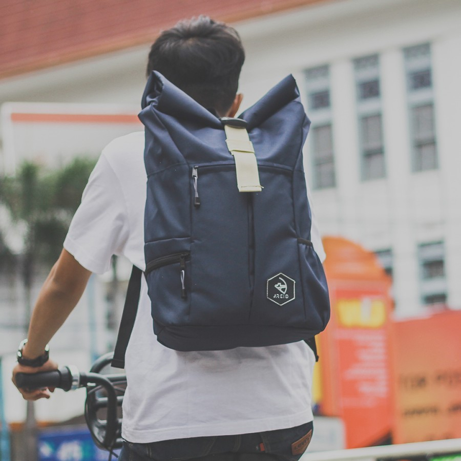 Tas Ransel Backpack Laptop Gendong Punggung Tas Sekolah Kerja Kuliah Original Arcio TH Navy FREE RAINCOVER