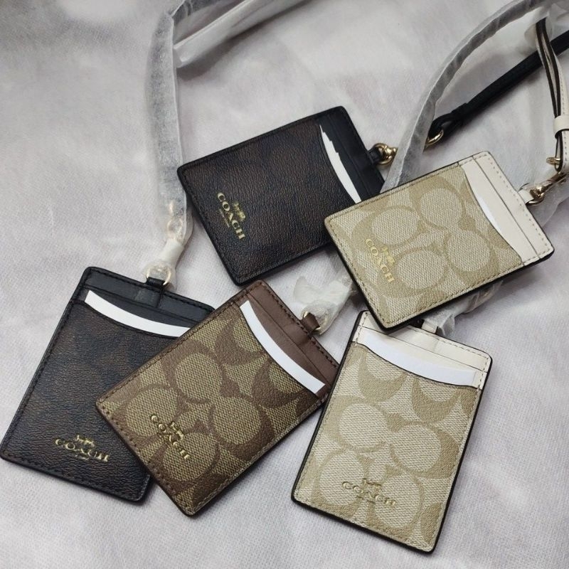 

COACH LANYARD ID