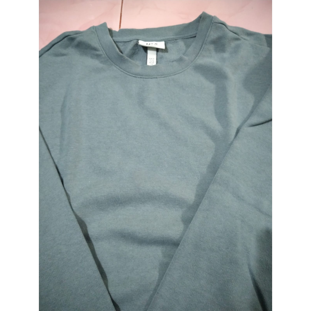 Sweater HnM Essentials Second Original