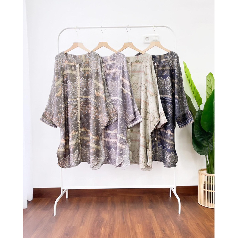 AMERA SIGNATURE SILK TUNIC