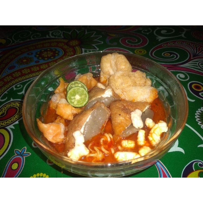 

MIE CIHU JELETOT/Mie Aci Tahu