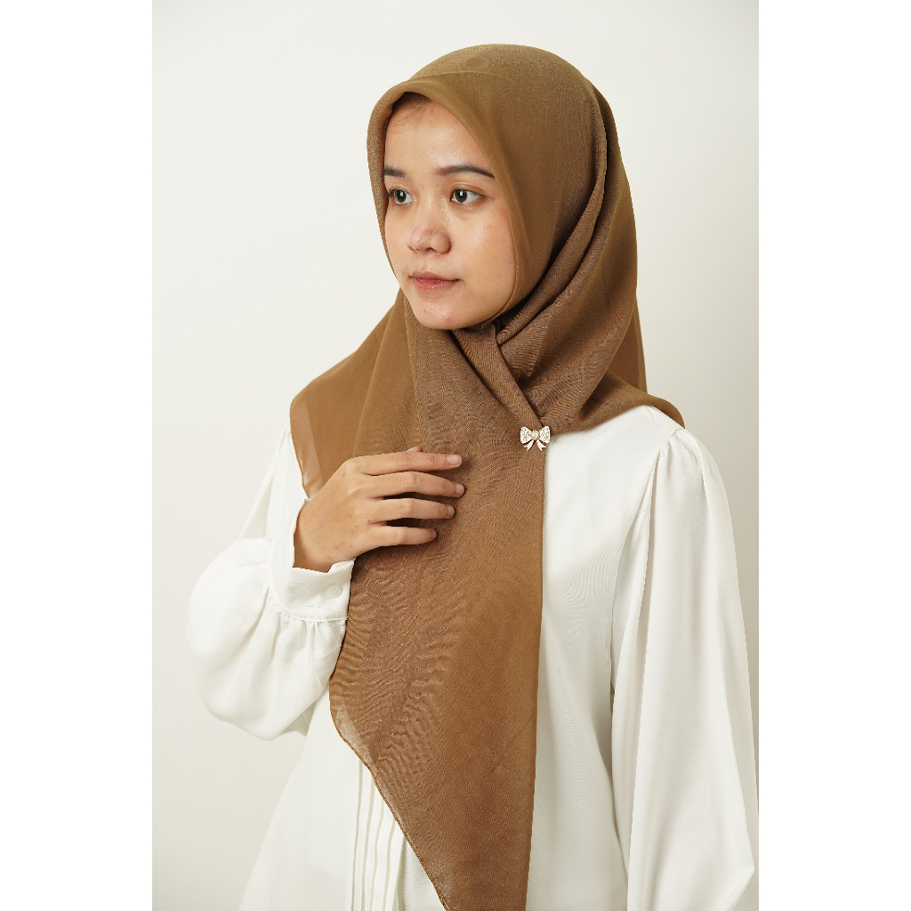 BROS DAGU HIJAB KECIL MODEL PITA WARNA GOLD DAN SILVER STYLE KOREA